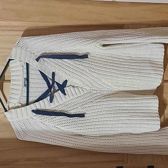 aerie Sweaters - Aerie Chunky Cable Knit Lace Up Cream Sweater
